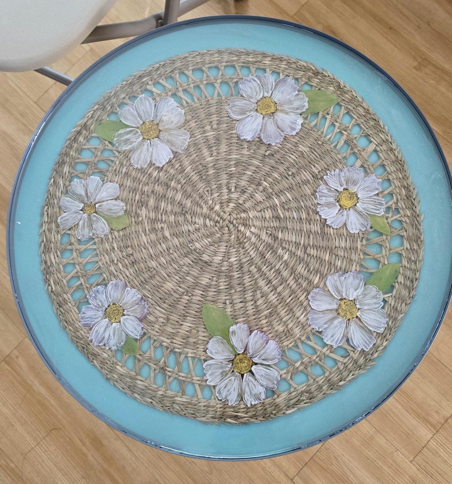 You're a Daisy if you do!  Handpainted daisies on a sea foam green and wicker background, preserved in crystal clear resin.